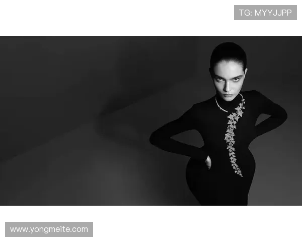 开云集团Kering SA在奢侈品行业中的品牌管理与市场营销成功经验分享